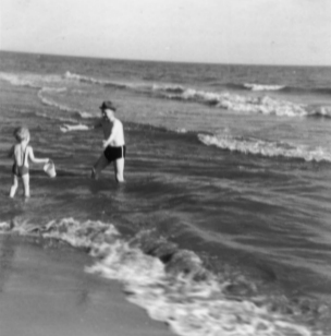 Photo vom Mittelmeer aus Les Saintes-Maries-de-la-Mer im Jahr 1966